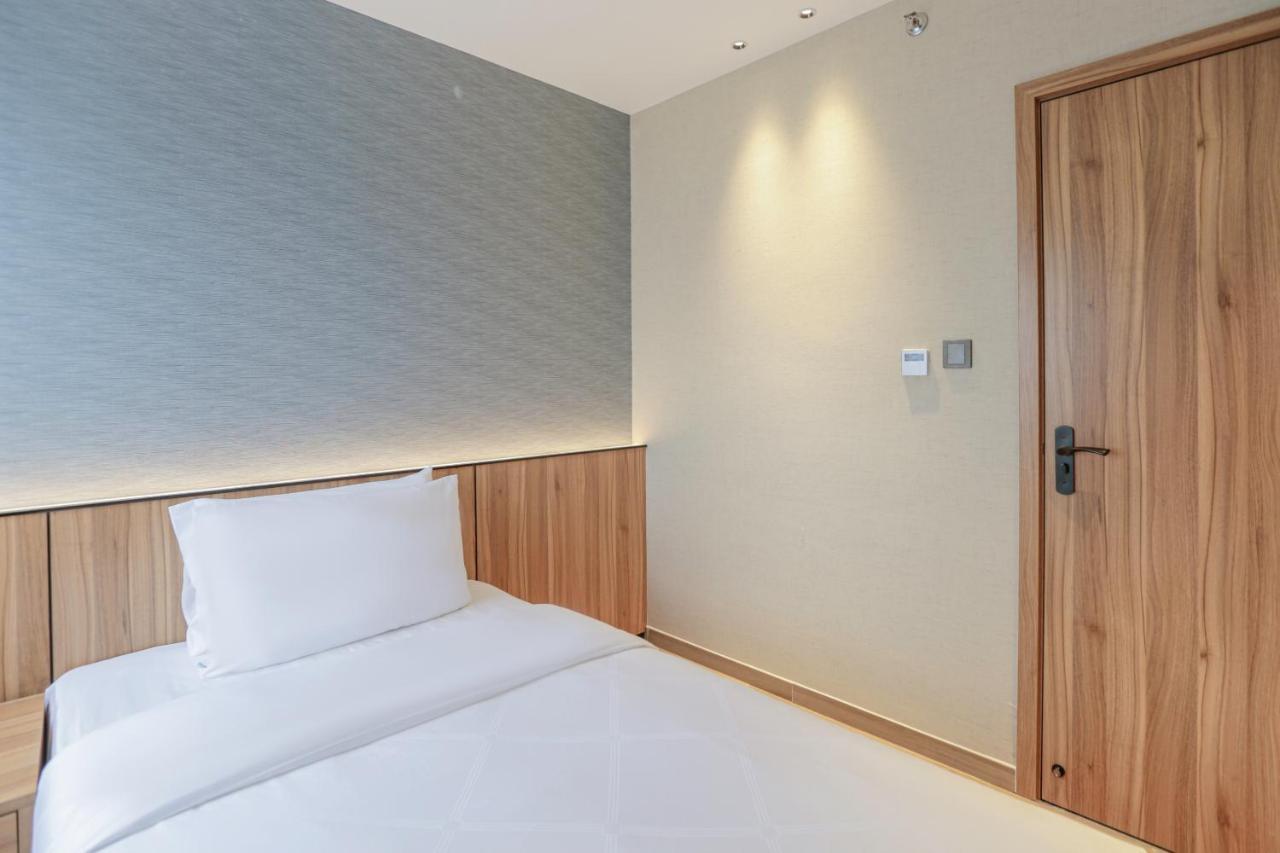 Hotel Casiana & Events Center Tagaytay Managed By Hii Tagaytay City Екстер'єр фото