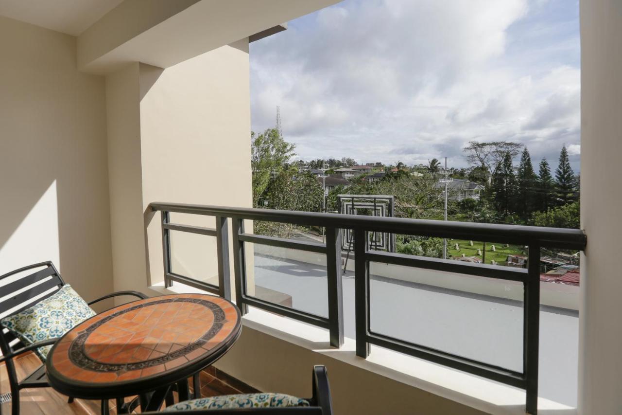 Hotel Casiana & Events Center Tagaytay Managed By Hii Tagaytay City Екстер'єр фото